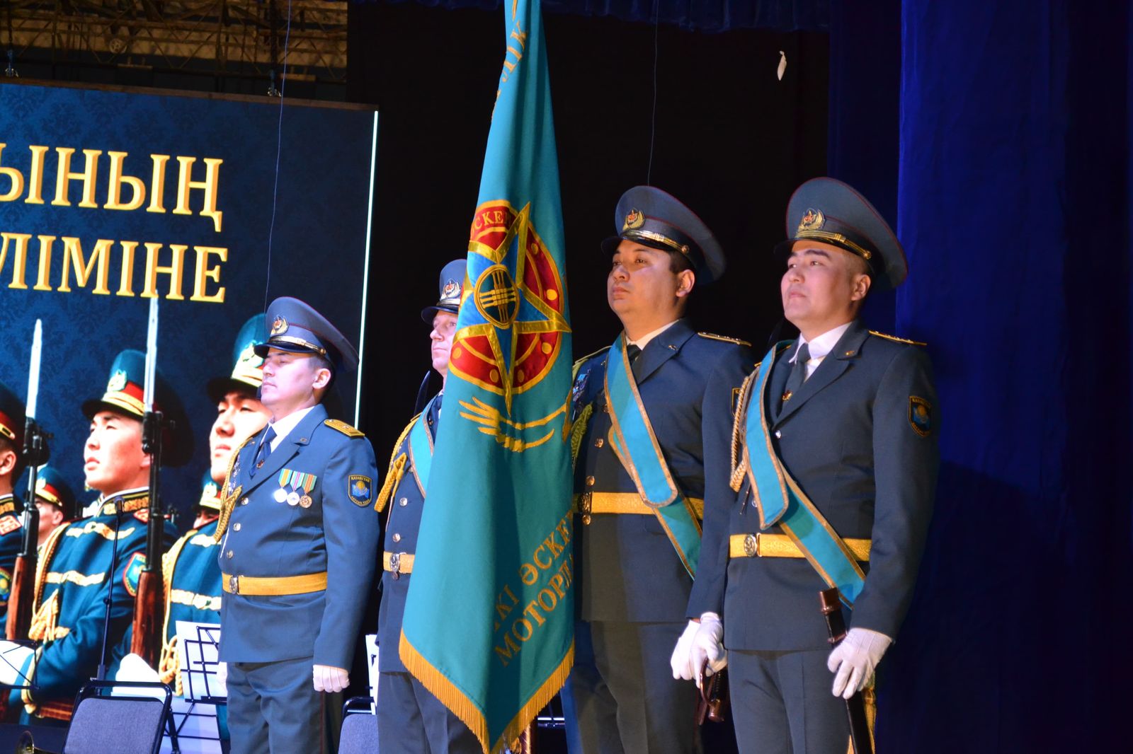 Лесби ауызша секс фотосы