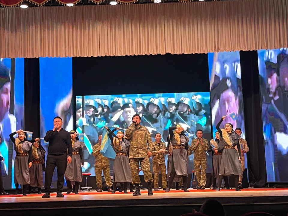 image-15-02-25-12-04