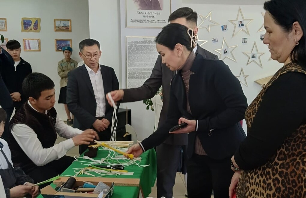 image-27-02-25-02-07