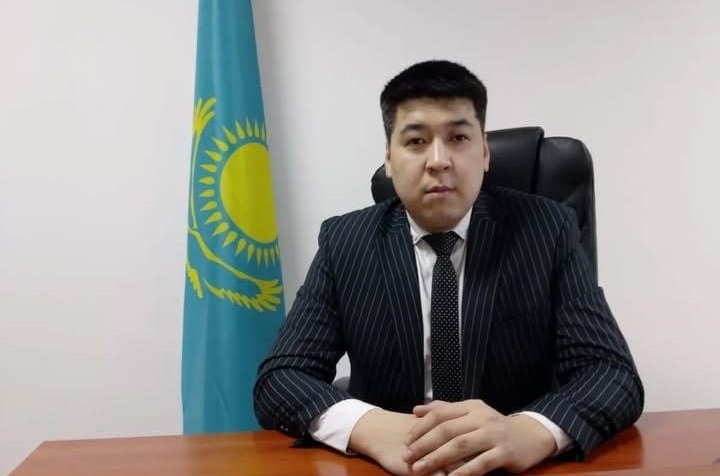 жандос Есенов