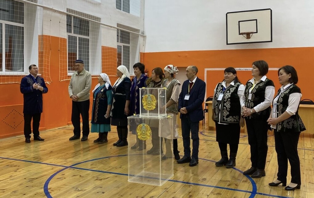 4e2919bd-c85c-4298-846e-9a4efa744350