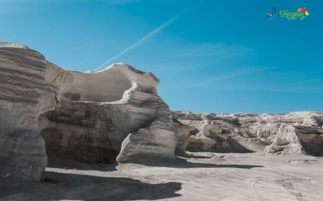 Май в Казахстане: куда поехать на праздники — от цветения Сиверса до PGL Astana и этнофестивалей