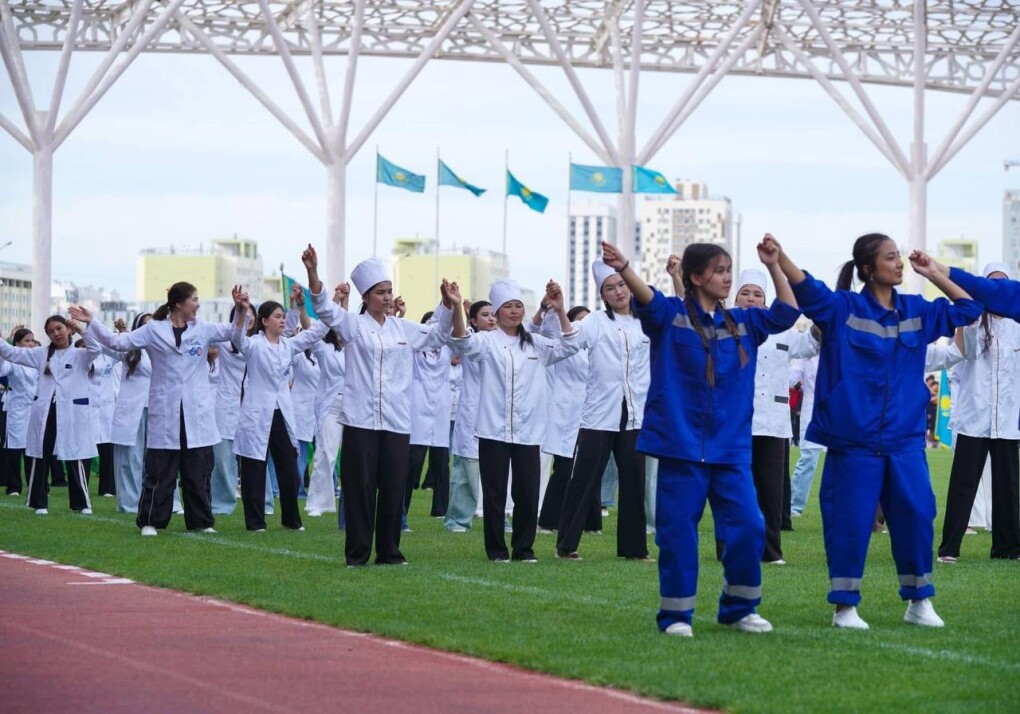 1588604e-0f9a-40ca-ad41-8909280ea532