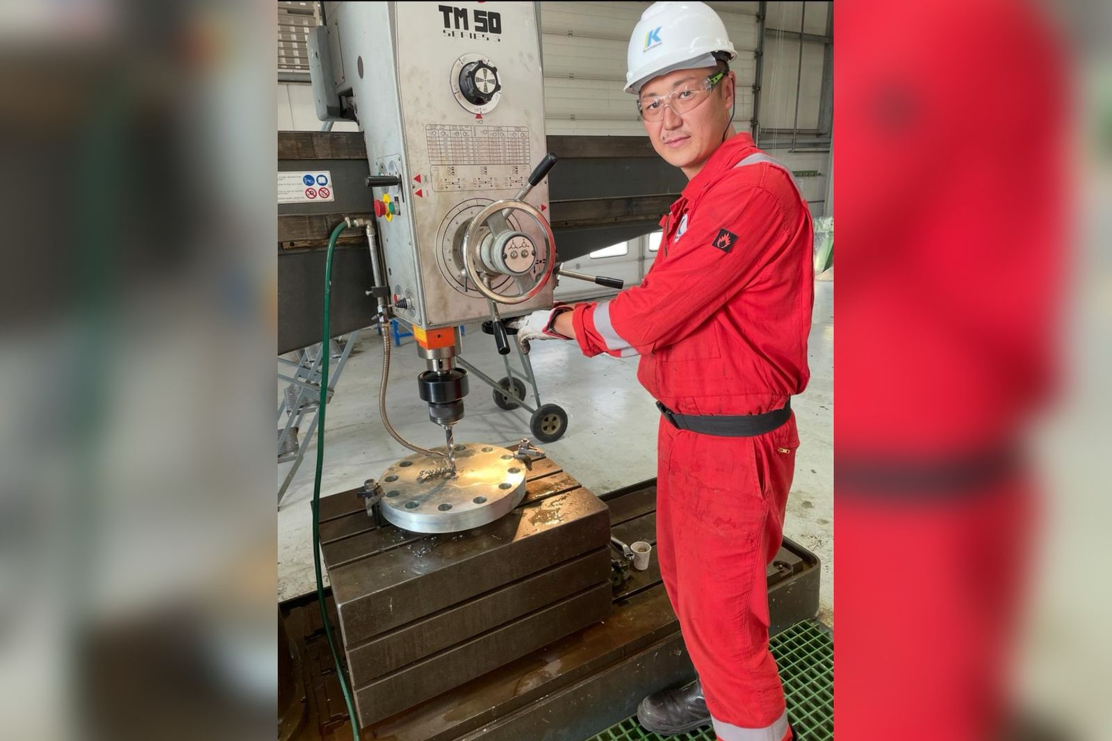 b8c6f9c6-e445-4004-aa0d-f8ee6a7e7d72