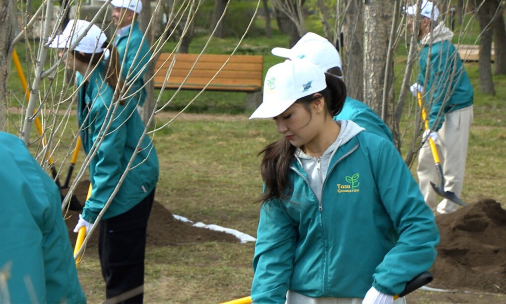 e403715e-dd8e-409f-959c-9de9f0a0595f