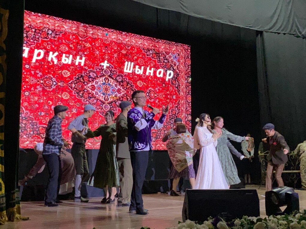 image-10-04-25-09-51