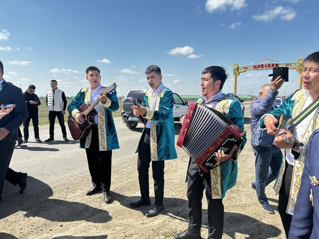 image-23-04-25-02-22-1