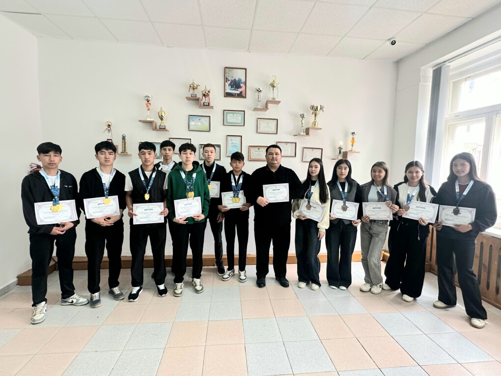 image-27-04-25-09-40