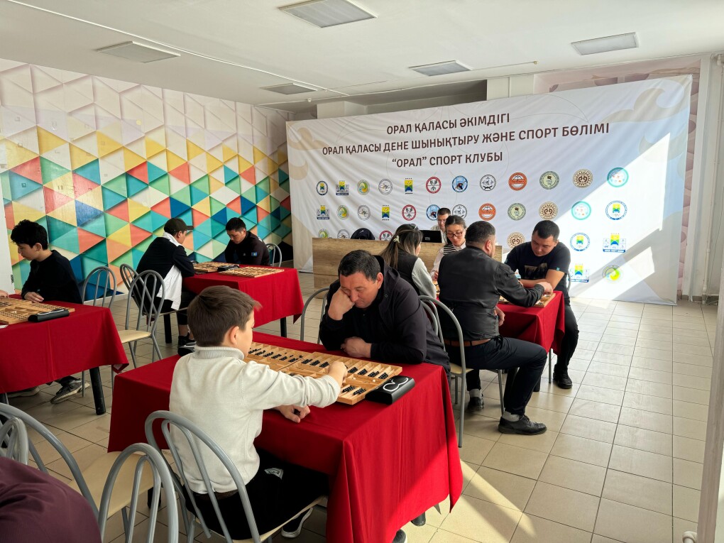 1c589171-f0d3-44b1-a6a1-b4359f67b0d1