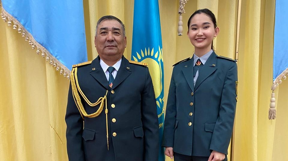 Оралбек ҚҰБИЕВ және Айару Бахыткерей курсант