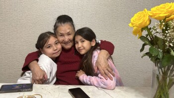 Жаниса апай