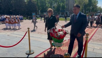 db1223f3-fd22-4fa3-b70b-91bf53533dd3