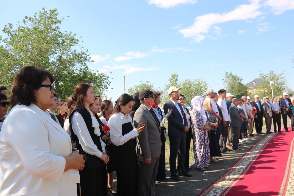 edefbc6e-4448-4e68-8a70-f1b1630f0cfe