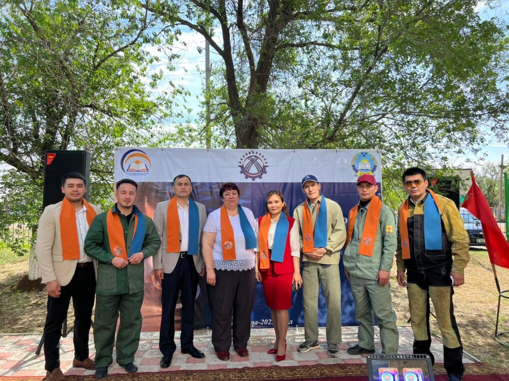 image-15-05-25-07-15-1