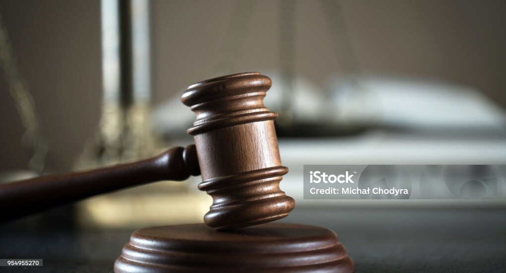Judge's Gavel end law books composition