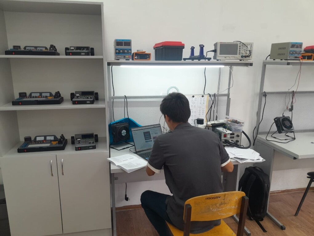 7e1e0d14-550c-4c2f-b9b9-a3aacd72ea7a