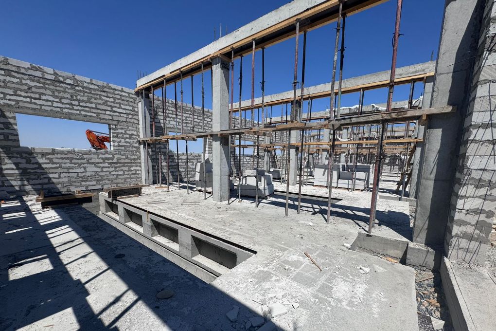 c1e26c4d-6d76-4743-ab1f-2d741c2fa168