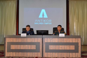 cbced4d4-04f5-4df7-a958-af727c1642f3