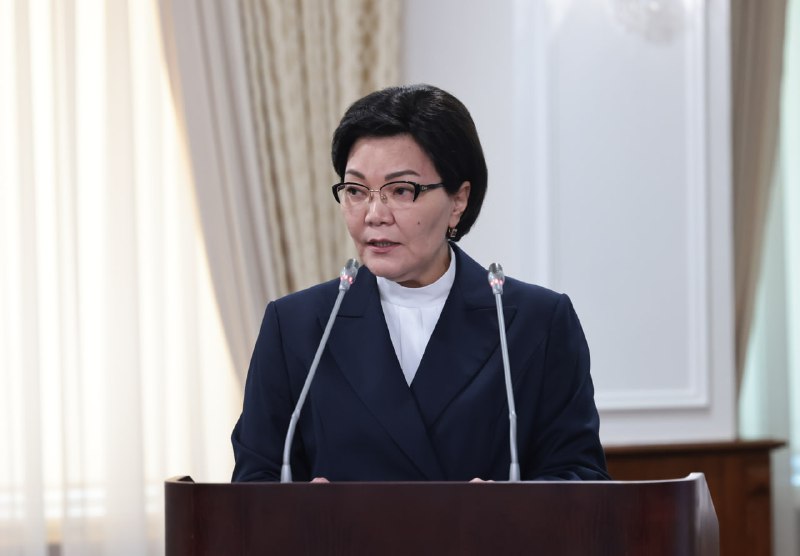 e7fcf990-8178-4741-b802-a4f89e0da41f