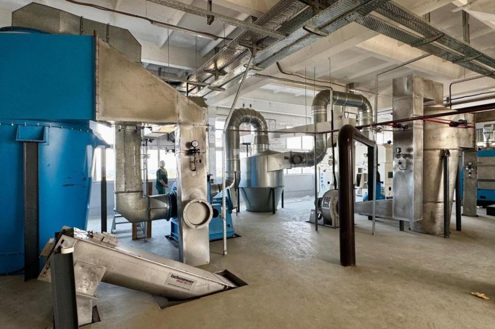 ffdd085d988ef9f33316001064b03e1b_1280x720