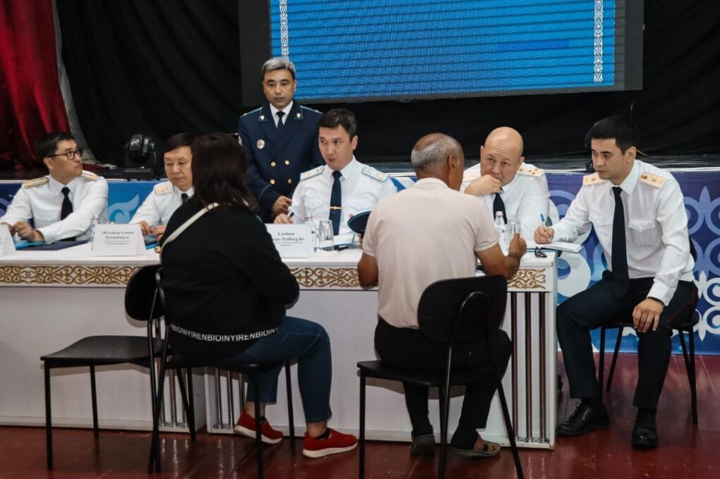 _gluster_2025_6_25_ae44b4e87d9fad2541101cd76f4ab336_1280x720