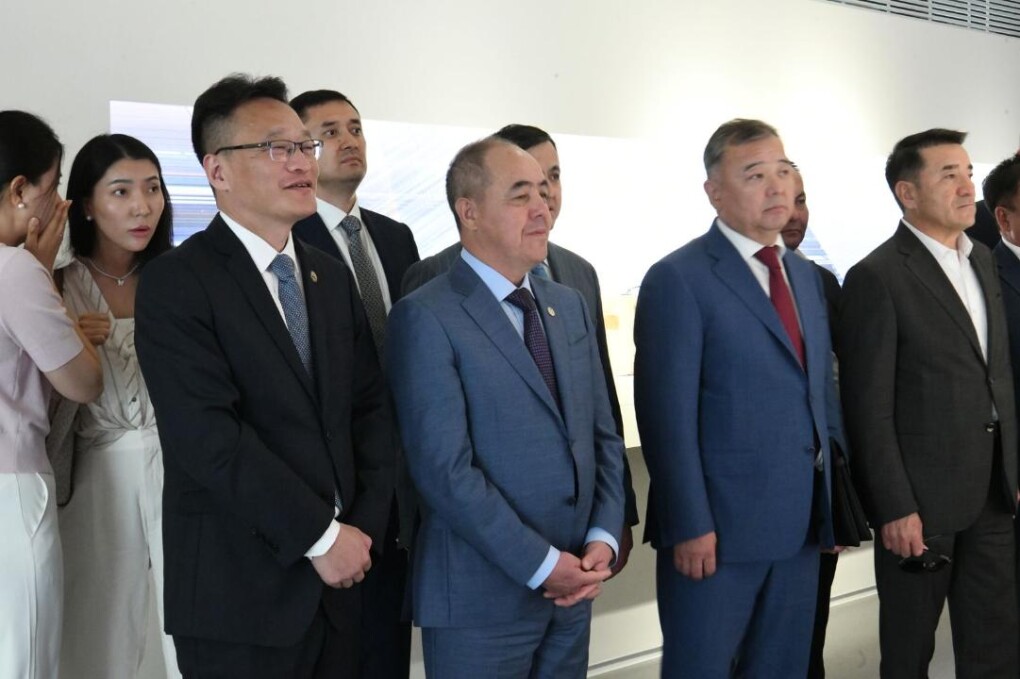 _gluster_2025_6_30_7ed3d230c83f7a2e3cb7e039ace56311_1280x720