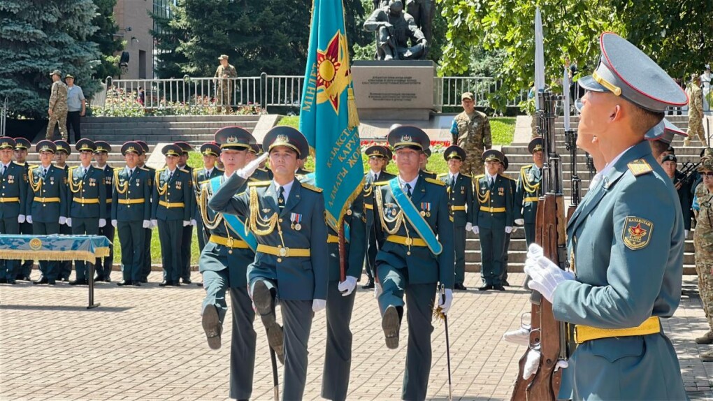 _gluster_2025_6_30_9193e3dab04ea47d0473596d5be3a116_1280x720