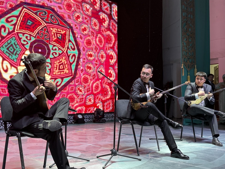 image-18-06-25-11-25-1