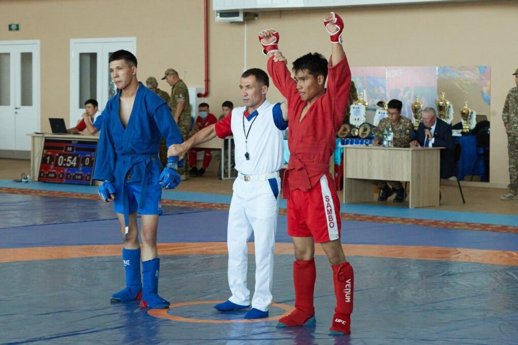 71aad33c-c461-432e-bd7f-318af1fee1b8