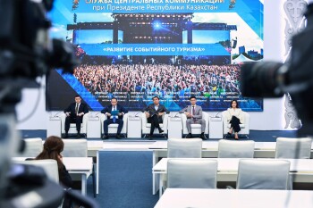 a9c40798-4db9-4c4c-b34e-7665ba20e06d