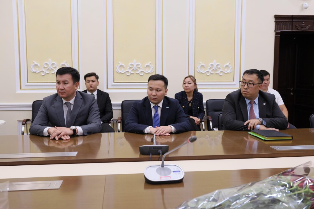 dbfa549b-b7bf-4a23-94d0-99765390f3d3