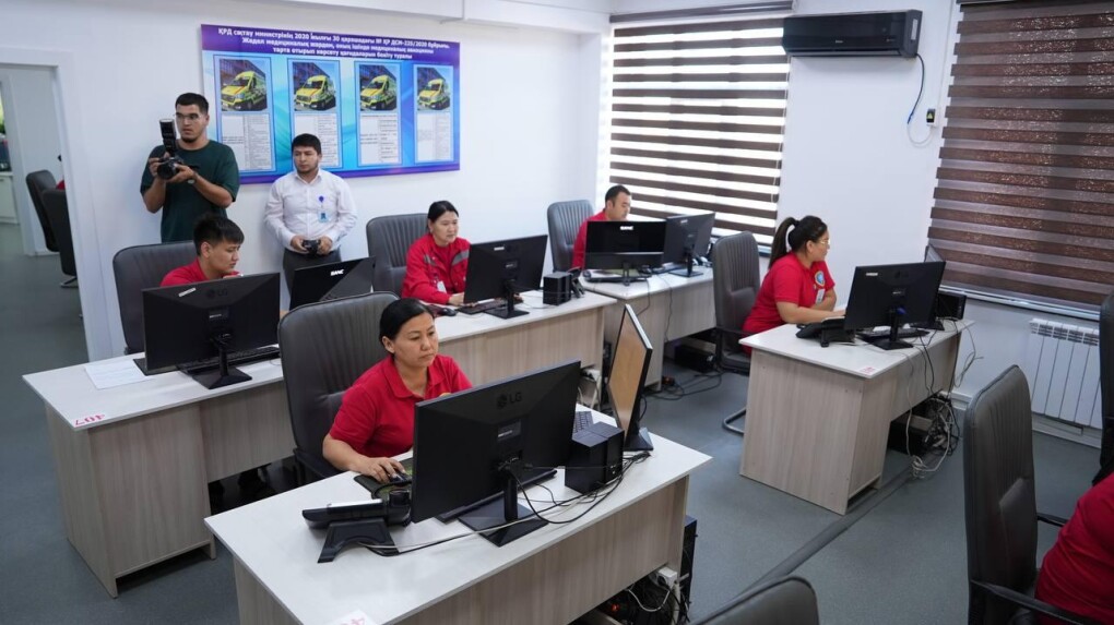 _gluster_2025_7_17_320ae8ace7318edbd975e4fc8f3c3d10_1280x720