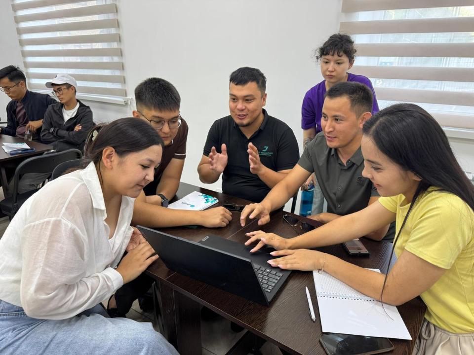 _gluster_2025_7_19_0687900417a718b602a8827c6b2c144f_1280x720