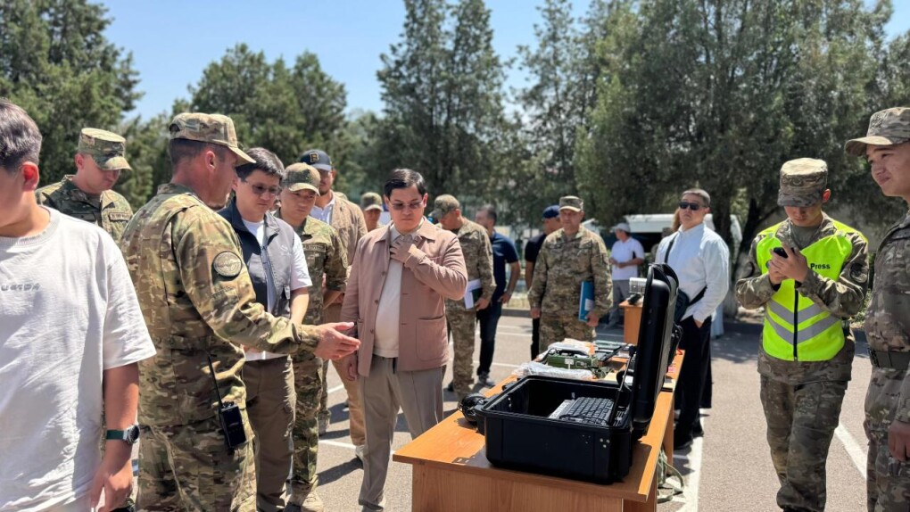 _gluster_2025_7_28_3f6688c13d5ca4f3b35a89e6b8bb3257_1280x720