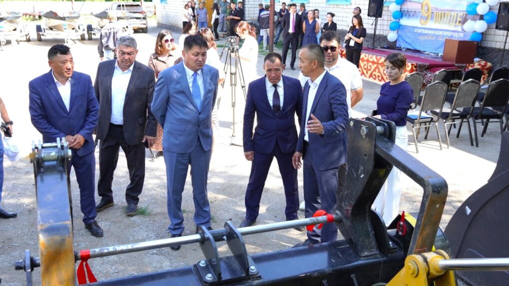 _gluster_2025_7_9_a585ae1b7b30299a48d9778f9ac3a7e8_1280x720