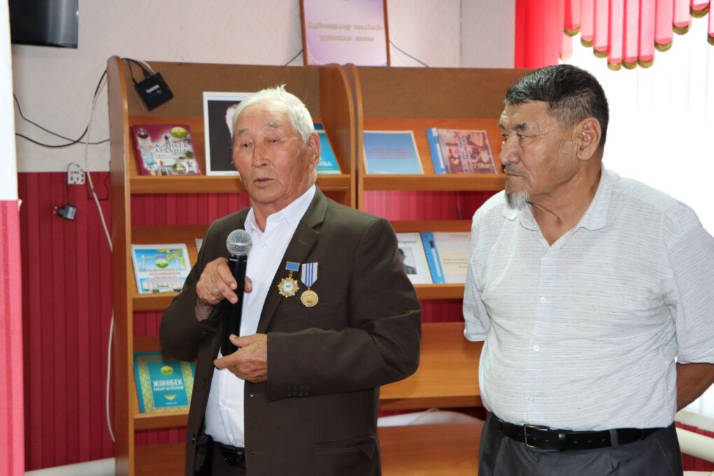 image-10-07-25-09-27-2