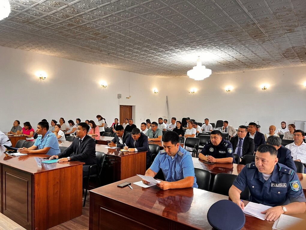 жасөспірім қауіпсіздігіне кім жауапты