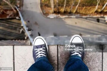 afa51973-f3f5-41e1-93e6-b866608abb22