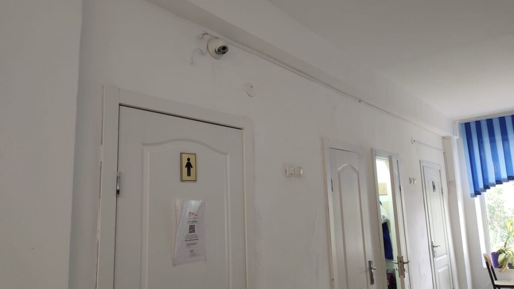 dd1a7724-75d4-4a6f-b4c6-3038816ae266