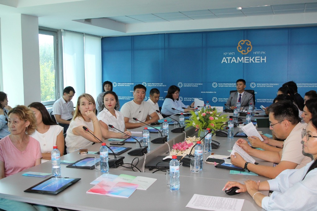 e3c74374-e10a-49a0-a364-cf3bb62c43c4