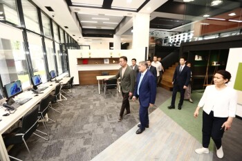 _gluster_2025_8_2_0867a4b6b7a2492e63755e29395044aa_1280x720