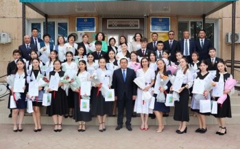 image-13-08-25-01-00