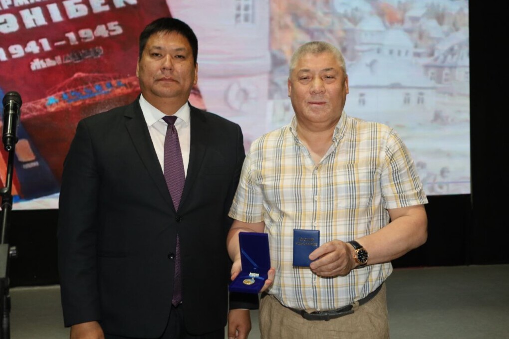 image-15-08-25-04-52-1