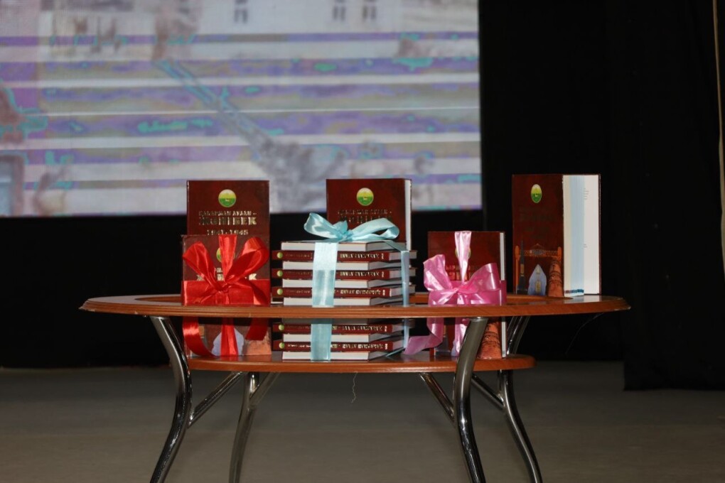 image-15-08-25-04-52-3