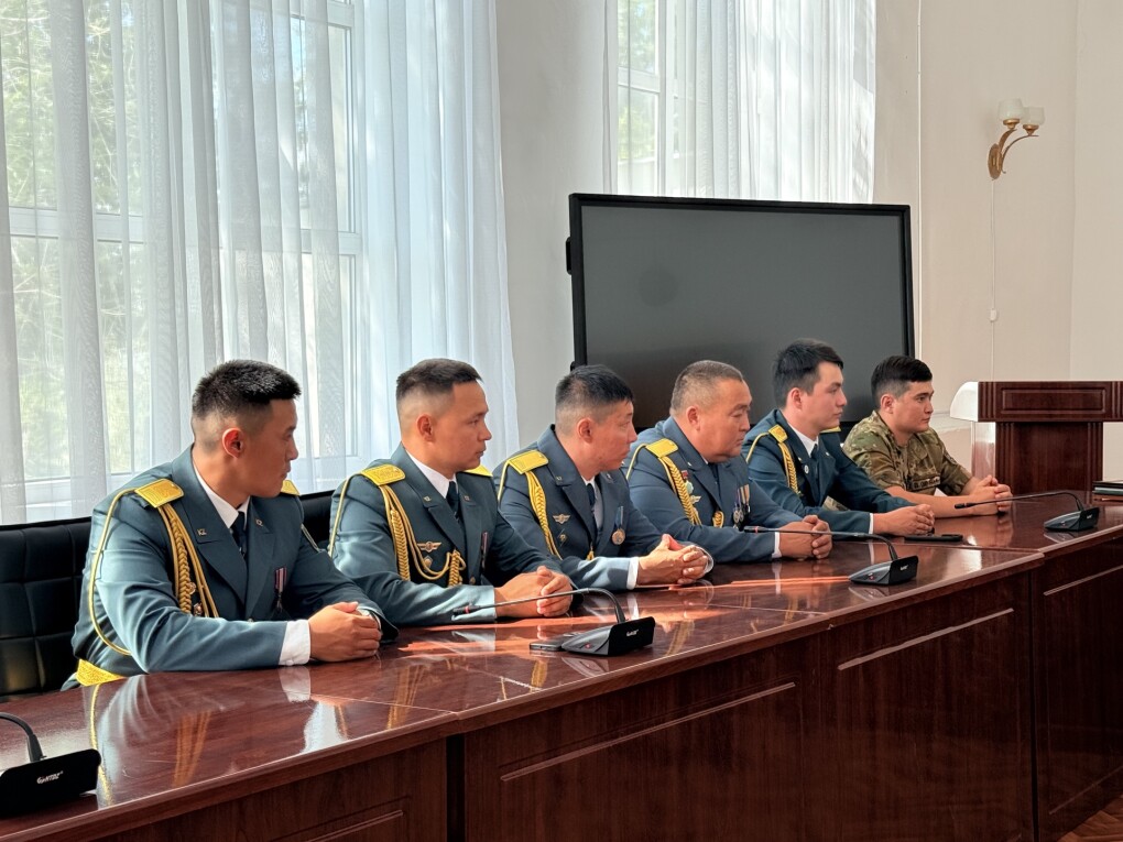 image-19-08-25-12-18-2