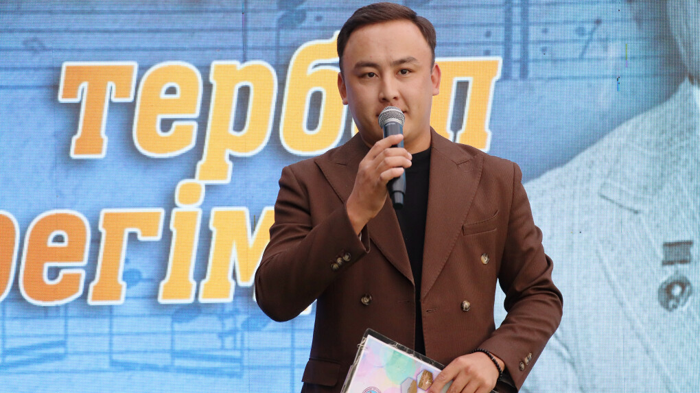 image-28-08-25-03-43-4