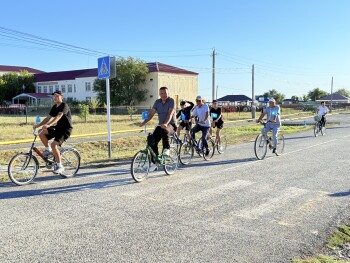 image-30-08-25-12-05-1