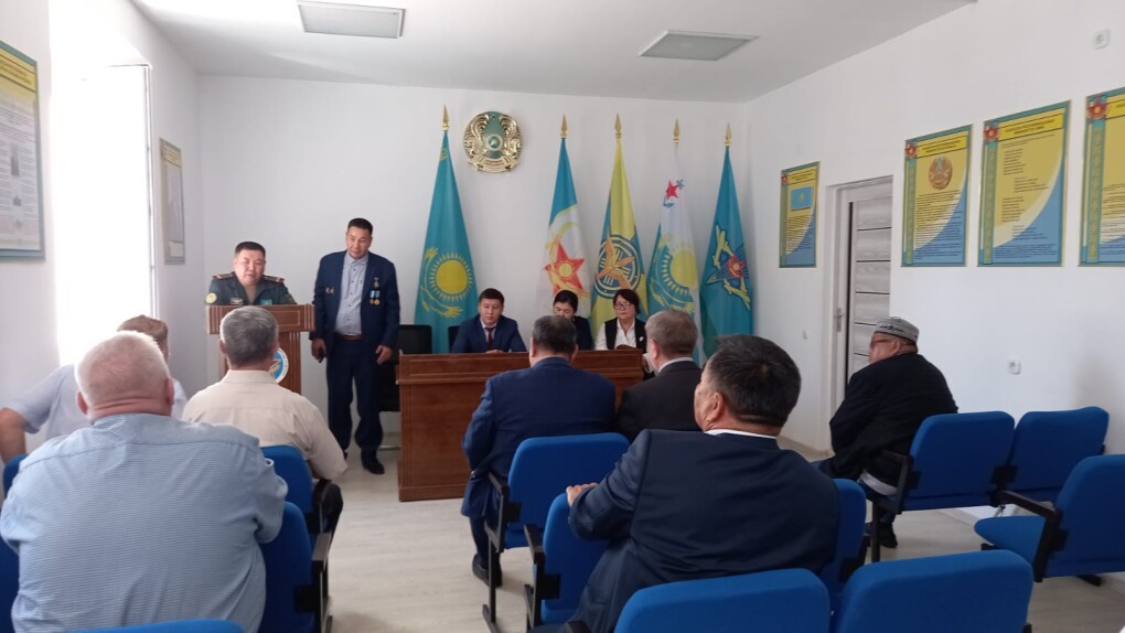 круглый стол семипалатенцев (1)