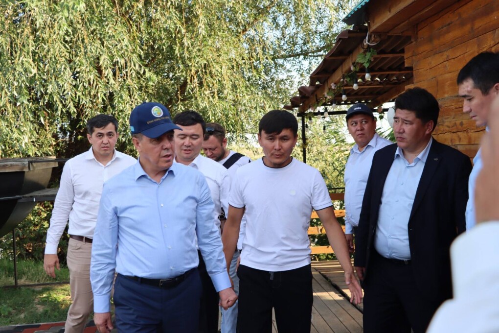 облыс әкімі 10