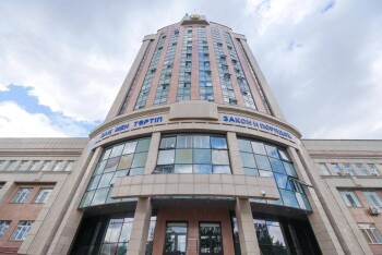 photo_5267118309088819215_y